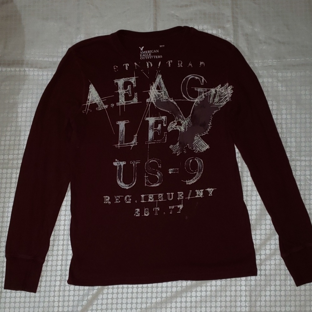 Mens American Eagle long sleeve Shirt Maroon